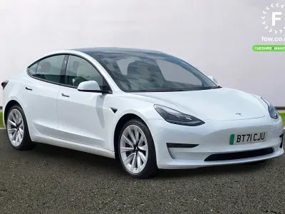 Używany Tesla Model 3 Long Range AWD 77 kW (106 KM) 2021 Biały Sedan/Limuzyna