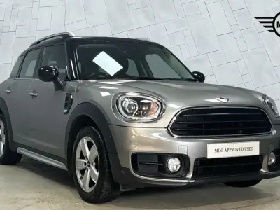 Used Mini Cooper Countryman Classic 134 HP (98 kW) 2019 Silver SUV