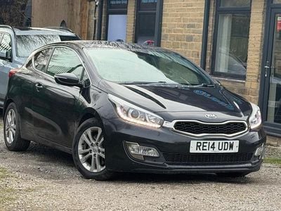 Used Kia ProCeed 2014 Black Hatchback