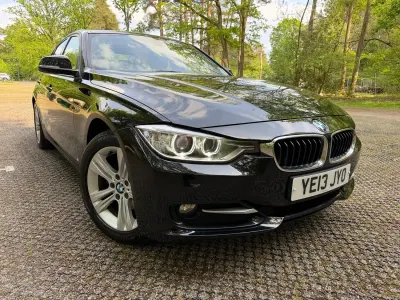 Begagnad BMW 320 Sport Line 2013 Svart Sedan