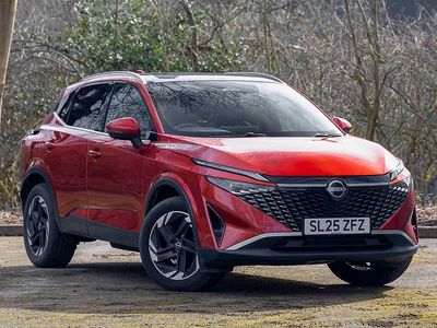 Used Nissan Qashqai N-Connecta 158 HP (116 kW) 2025 Red SUV