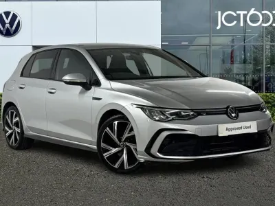 Used VW Golf VIII R-line 147 HP (108 kW) 2023 Silver Hatchback