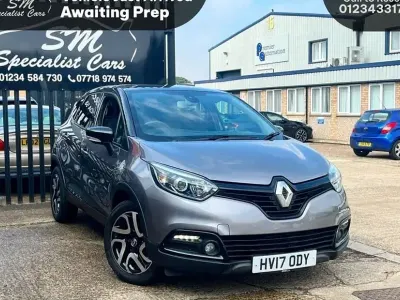 Used Renault Captur Dynamique 120 HP (88 kW) 2017 Grey SUV