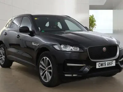 Used Jaguar F-Pace R-Sport 180 HP (132 kW) 2019 Black SUV