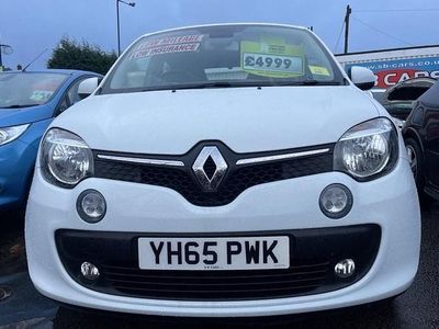 Used Renault Twingo Dynamique 70 HP (51 kW) 2015 White Hatchback