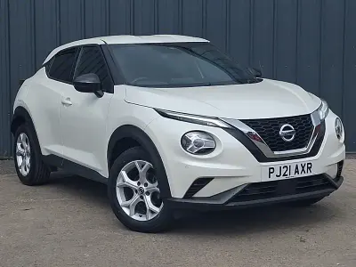 Used Nissan Juke N-Connecta 114 HP (83 kW) 2021 White SUV