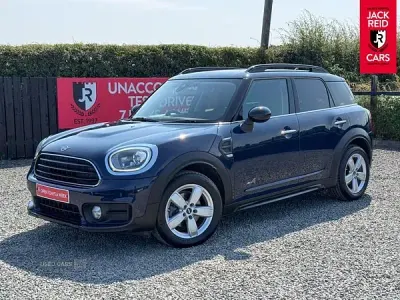 Used Mini Cooper D 150 HP (110 kW) 2018 Blue Hatchback