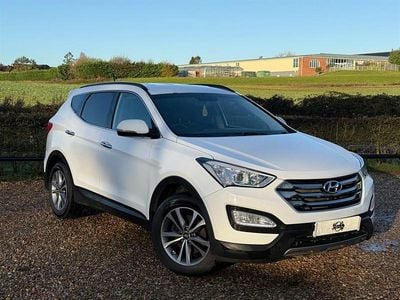 White Used 2015 Hyundai Santa Fe Premium SUV | £9,191 (Good price)