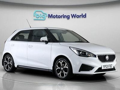 Used MG MG3 Exclusive 105 HP (77 kW) 2021 White Hatchback