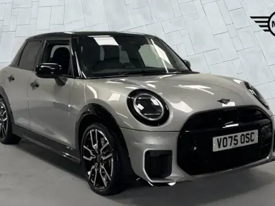 Used Mini Cooper S Hatch 201 HP (147 kW) 2025 Silver Hatchback