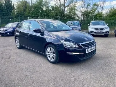 Second-hand Peugeot 308 Active 100 CP (73 kW) 2014 Albastru Hatchback