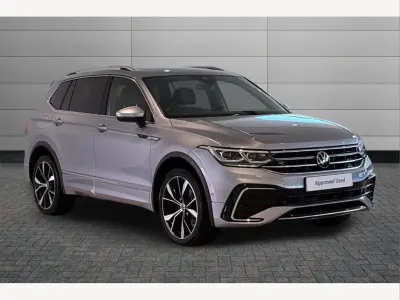 Used VW Tiguan Allspace R-line 150 HP (110 kW) 2023 Silver SUV