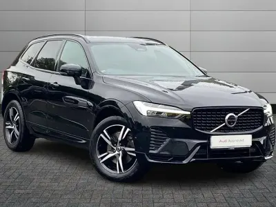 Used Volvo XC60 R-Design 250 HP (183 kW) 2022 Onyx black SUV
