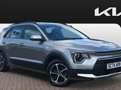 Usado Kia Niro 129 CV (94 kW) 2024 Gris SUV