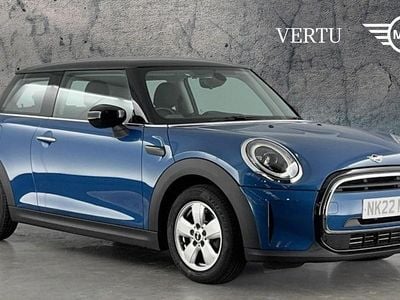 Begagnad Mini Cooper Classic 136 HK (100 kW) 2022 Blå Halvkombi