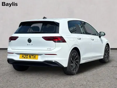 Used VW Golf VIII S 148 HP (108 kW) 2023 White Hatchback