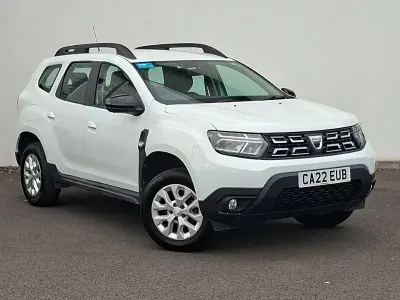 Used Dacia Duster Comfort 90 HP (66 kW) 2022 White SUV