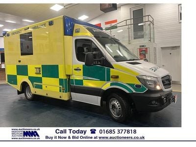 Used Mercedes Sprinter 190 HP (139 kW) 2015 White Van