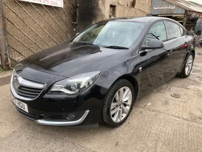 Used Vauxhall Insignia SRi 2017 Black Hatchback