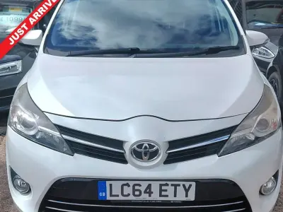 Used Toyota Verso Multidrive S 147 HP (108 kW) 2014 White MPV