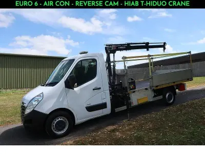 Begagnad Vauxhall Movano 130 HK (95 kW) 2018 Vit Minibuss