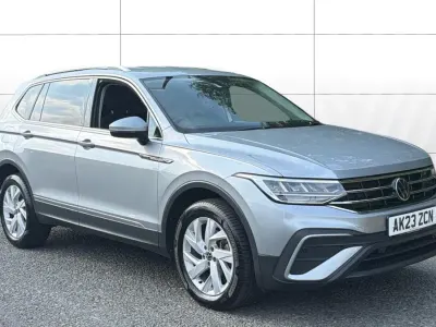 Used VW Tiguan Allspace Life 150 HP (110 kW) 2023 Silver SUV