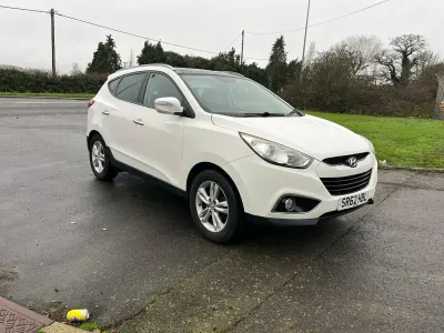 Używany Hyundai ix35 Premium 115 KM (84 kW) 2012 Biały SUV