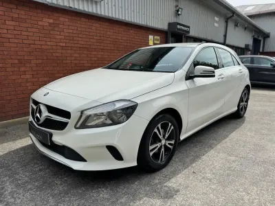 Begagnad Mercedes A180 SE 2016 Vit Halvkombi