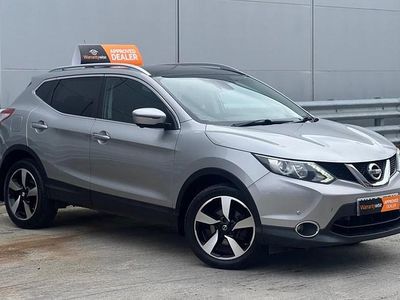 Used Nissan Qashqai N-Connecta 110 HP (80 kW) 2016 Silver SUV