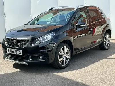 Käytetty Peugeot 2008
