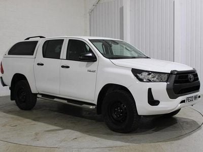 White Used 2022 Toyota HiLux Active Pickup | £24,995 (Expensive)