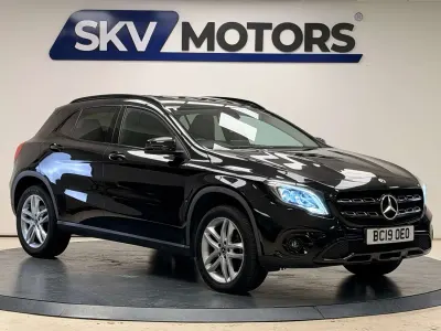 Used Mercedes GLA180 Urban 122 HP (89 kW) 2019 Black SUV