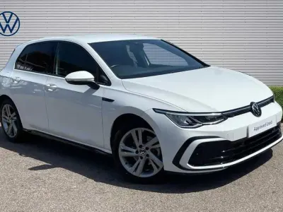 Used VW Golf VIII R-line 150 HP (110 kW) 2022 White Hatchback