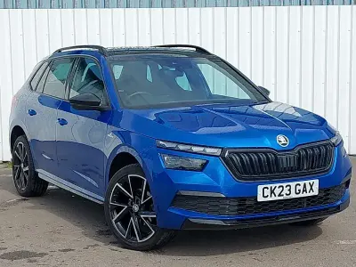 Begagnad Skoda Kamiq Monte Carlo 150 HK (110 kW) 2023 Blå SUV