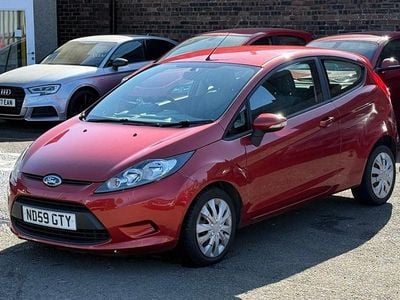 Red Used 2009 Ford Fiesta Hatchback | £2,100 (Good price)