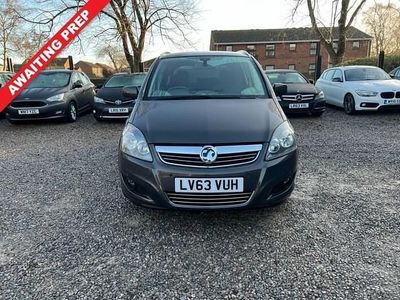 Used Vauxhall Zafira Design Edition 110 HP (80 kW) 2013 MPV