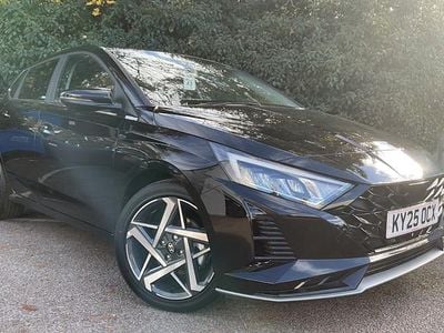New Hyundai i20 Premium 101 HP (74 kW) 2025 Black Hatchback