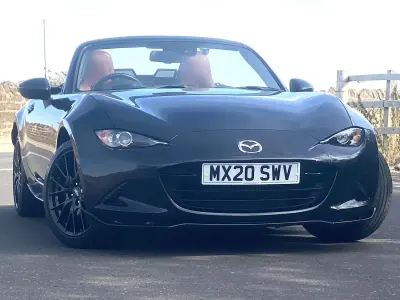 Used Mazda MX5 Inclusive 184 HP (135 kW) 2020 Jet black mica Cabriolet