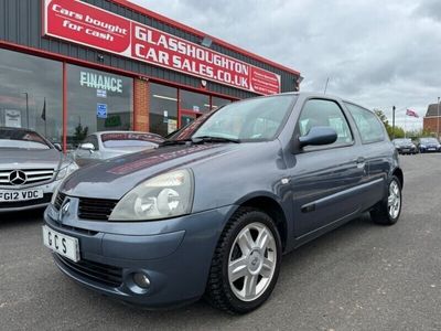 used Renault Clio 1.5 dCi 65 Extreme 4 3dr FSH INCL TIMING BELT