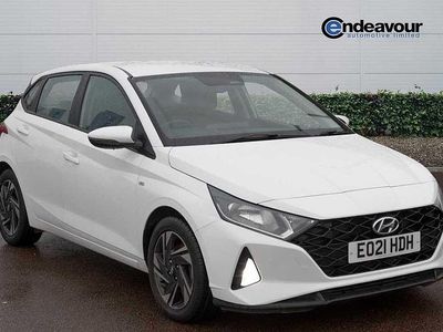 Used Hyundai i20 SE 100 HP (73 kW) 2021 White Hatchback