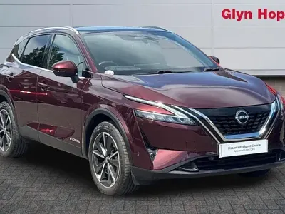 Used Nissan Qashqai Tekna 190 HP (139 kW) 2023 Red SUV