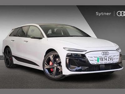 White Used 2025 Audi e-tron Performance SUV | £49,000 (Super price)