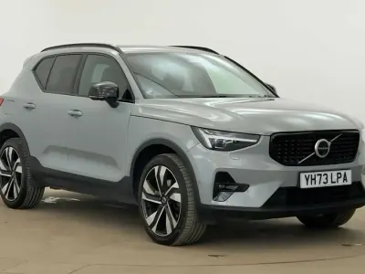 Used Volvo XC40 Ultimate 2023 Grey SUV