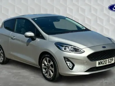 Używany Ford Fiesta Trend 95 KM (69 kW) 2020 Srebrny Hatchback