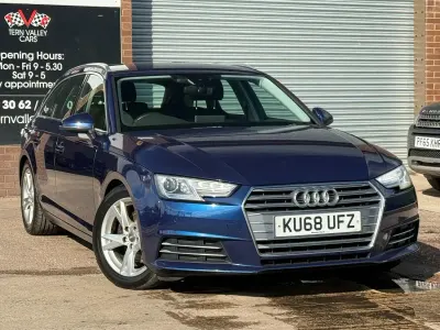 Used Audi A4 Sport 190 HP (139 kW) 2018 Blue Estate