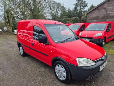 Red Used 2008 Vauxhall Combo Van | £2,950 (Fair price)