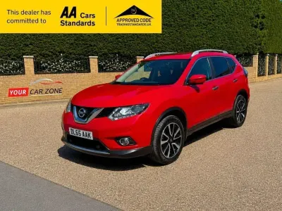 Usado Nissan X-Trail Tekna 163 CV (119 kW) 2015 Rojo SUV