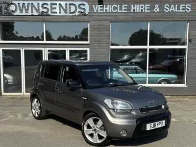 Used Kia Soul 126 HP (92 kW) 2011 Silver SUV