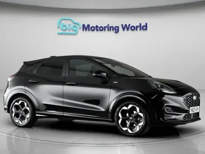 Second-hand Ford Puma ST-Line X 125 CP (91 kW) 2025 Negru SUV