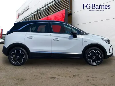 Second-hand Vauxhall Crossland Ultimate 108 CP (79 kW) 2022 Alb SUV